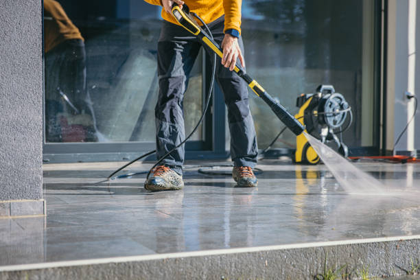 Post-Construction Pressure Washing in Clarendon, AR